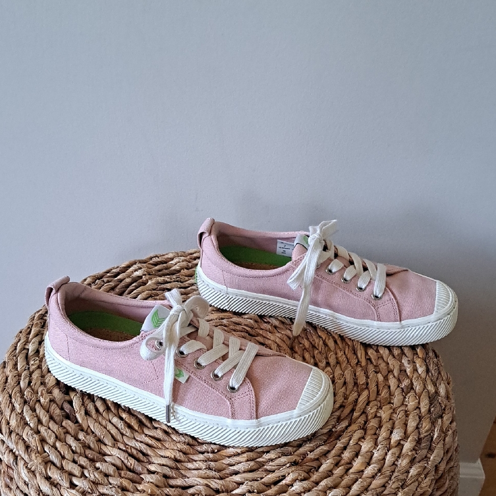 Cariuma Womens Rio Brazil Rose Pink Canvas Casual/Athleisure/Preppy Sneakers S-7